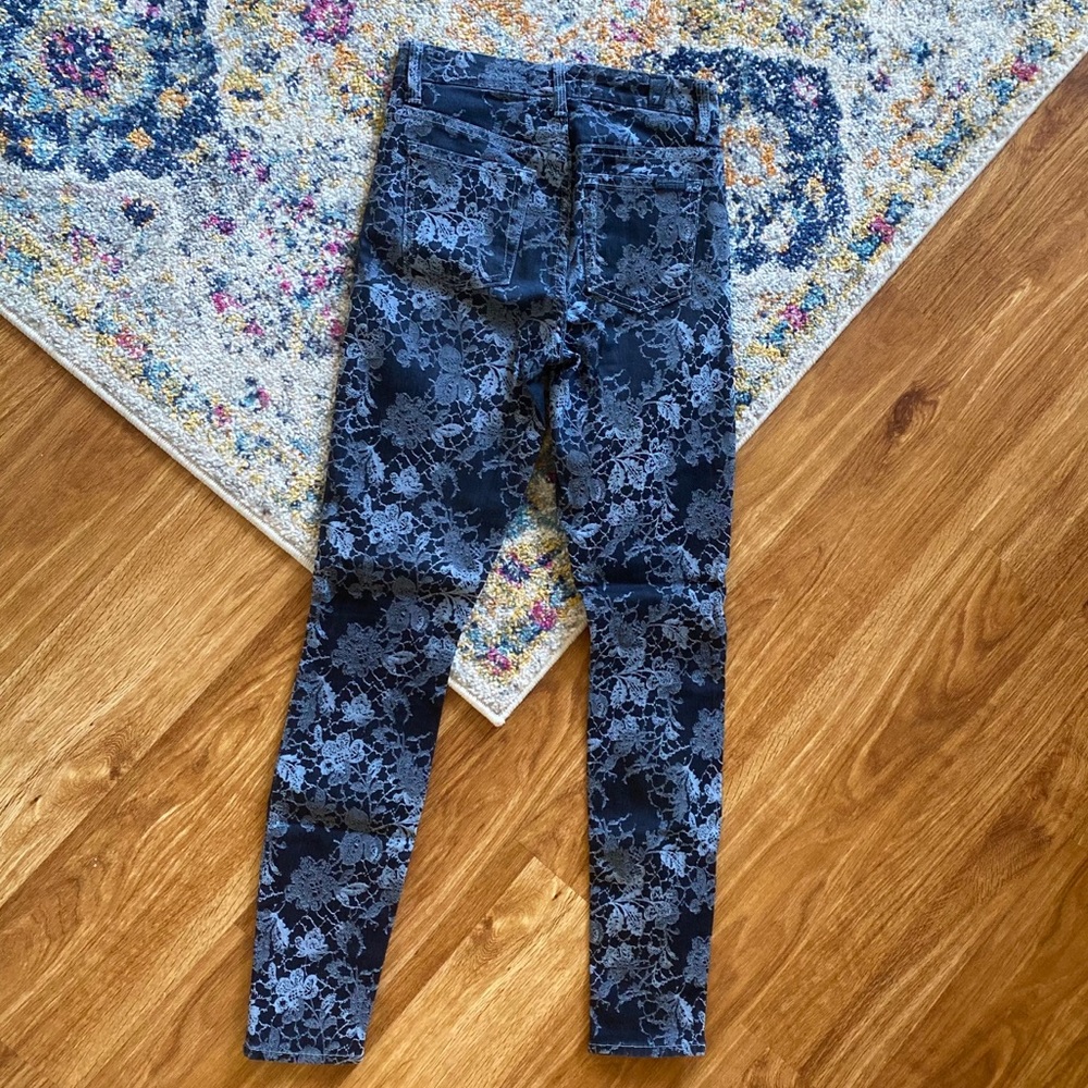 7 For All Mankind Flower Pattern Jeans - Picture 4 of 6